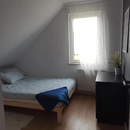 Tatil Evi Caloroczny Pod Dworem *